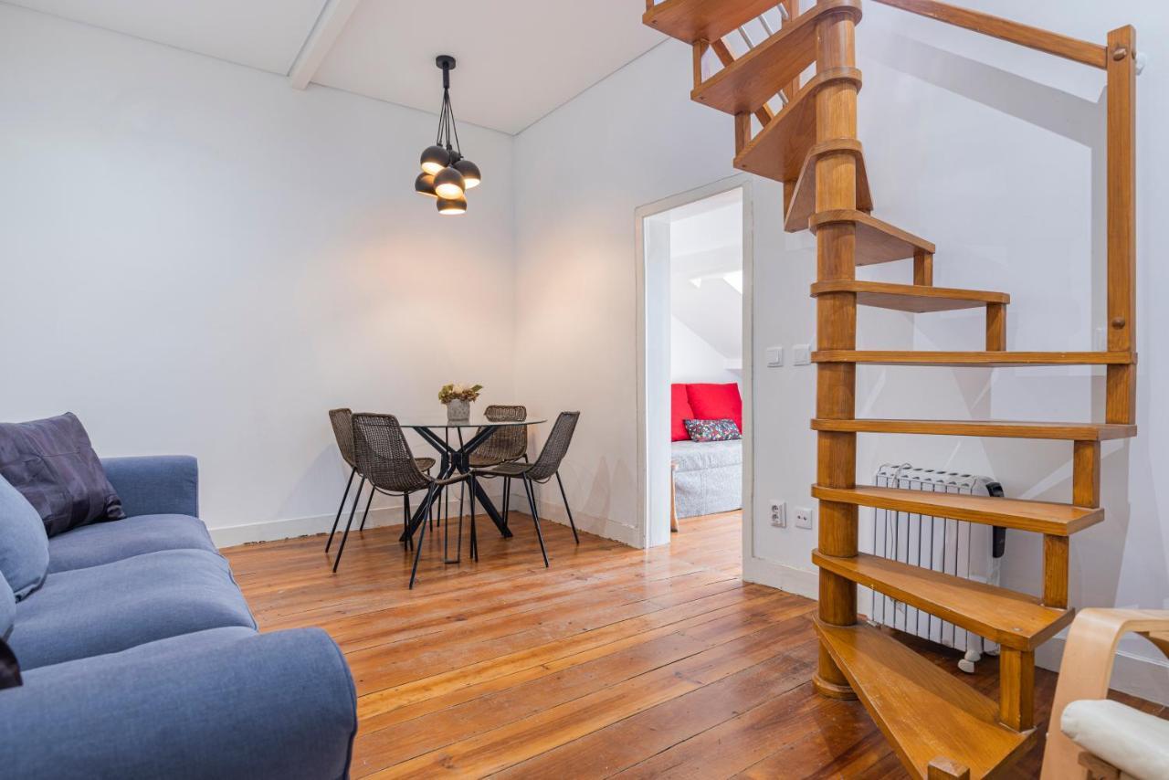 Alfama 2Bdr Duplex Apartment W/ Balcony By Lovelystay Lisboa Eksteriør bilde