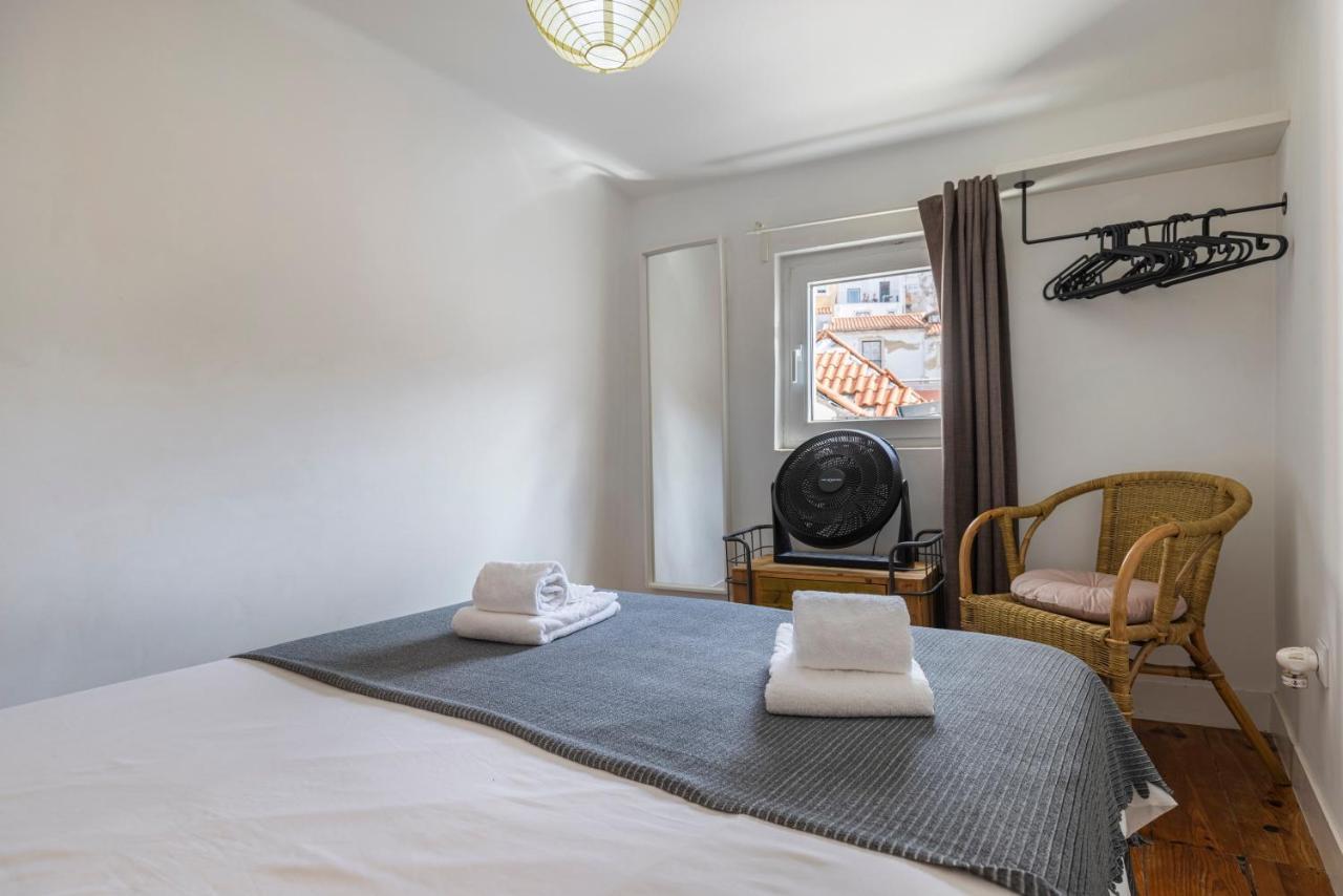 Alfama 2Bdr Duplex Apartment W/ Balcony By Lovelystay Lisboa Eksteriør bilde