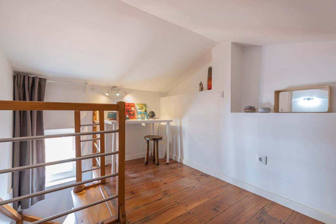 Alfama 2Bdr Duplex Apartment W/ Balcony By Lovelystay Lisboa Eksteriør bilde